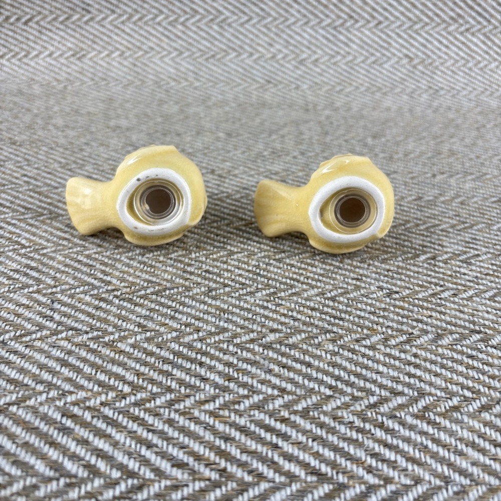 Set Of Two Yellow Birds Salt Pepper Shakers Stoppers Intact 2"x2" - Picture 6 of 9